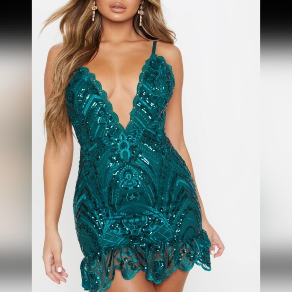 PRETTY LITTLE THING Sequin Lace bodycon dress